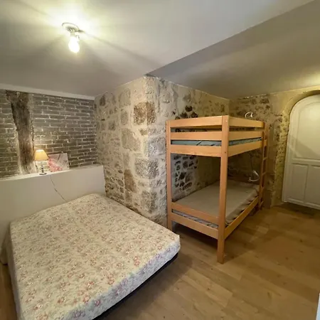 Centre 4 Personnes Apartamento Vayrac